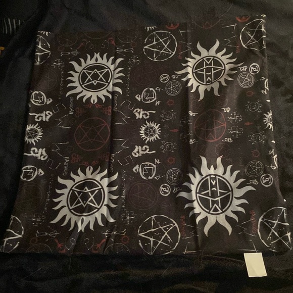 Supernatural Pillowcase Cover - Picture 1 of 2